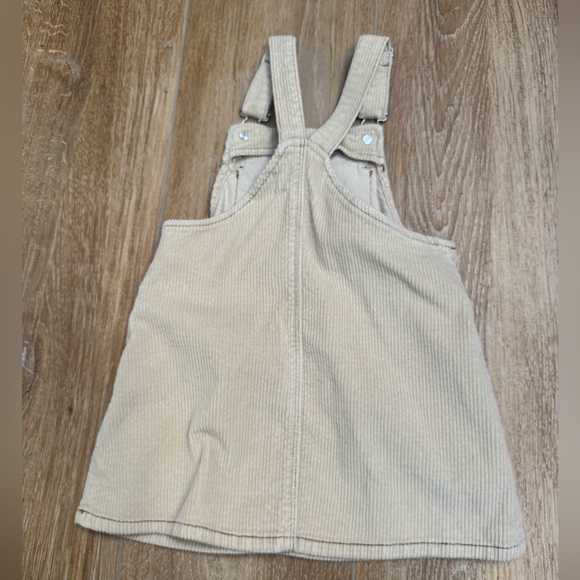 Zara Cream Corduroy Overalls - Picture 3 of 3